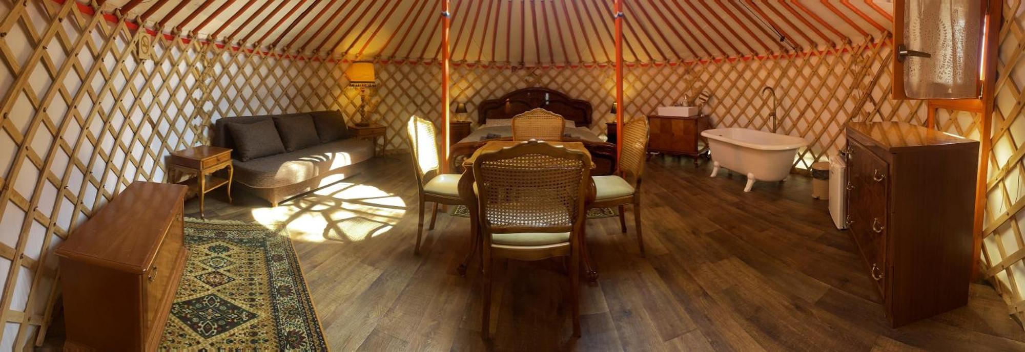 Oeko Kemping Es Glamping Tiszadada Exterior foto